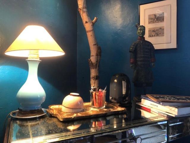 Maison D'Hotes "Les Volets Verts" Et Sa Brocante Ecueille 외부 사진